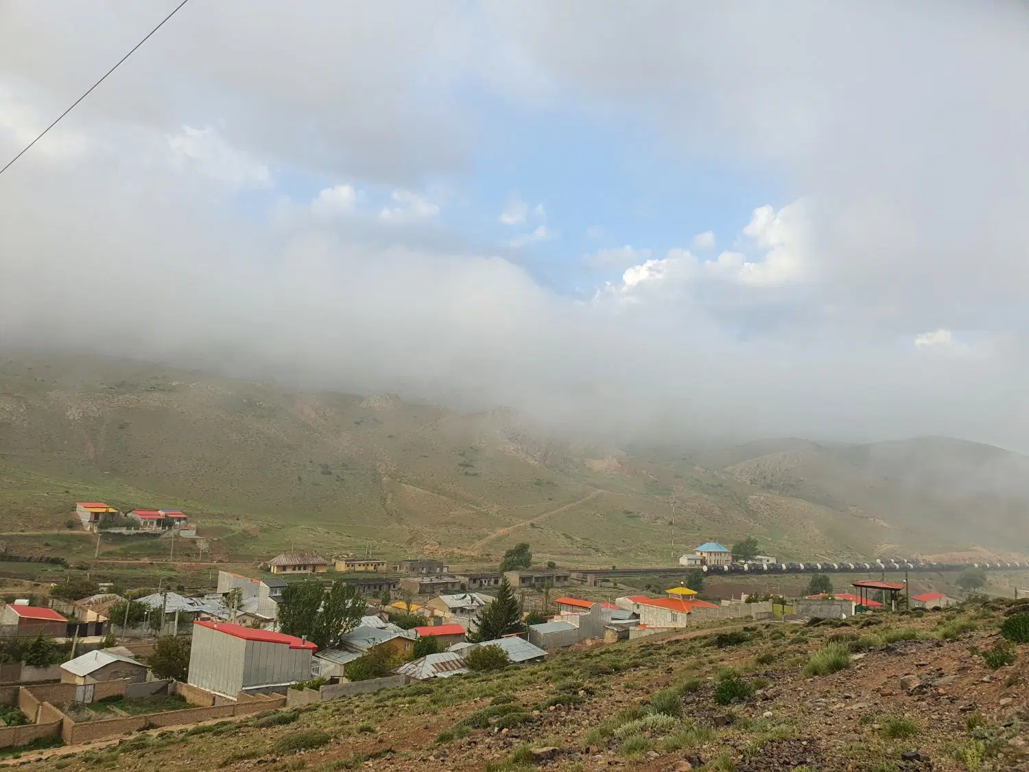زمین ویلایی با بنای کلنگی، گردشگری گدوک فیروزکوه