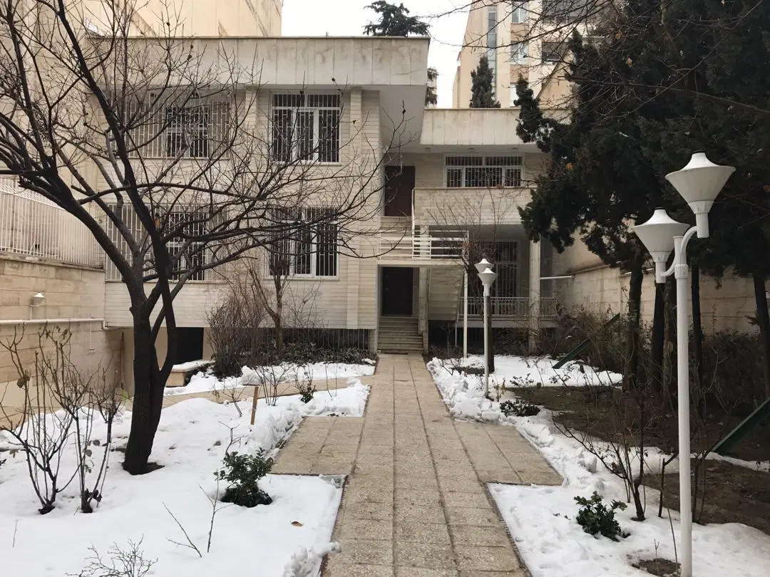 ۴۰۰ متر کلنگی هفت‌تیر