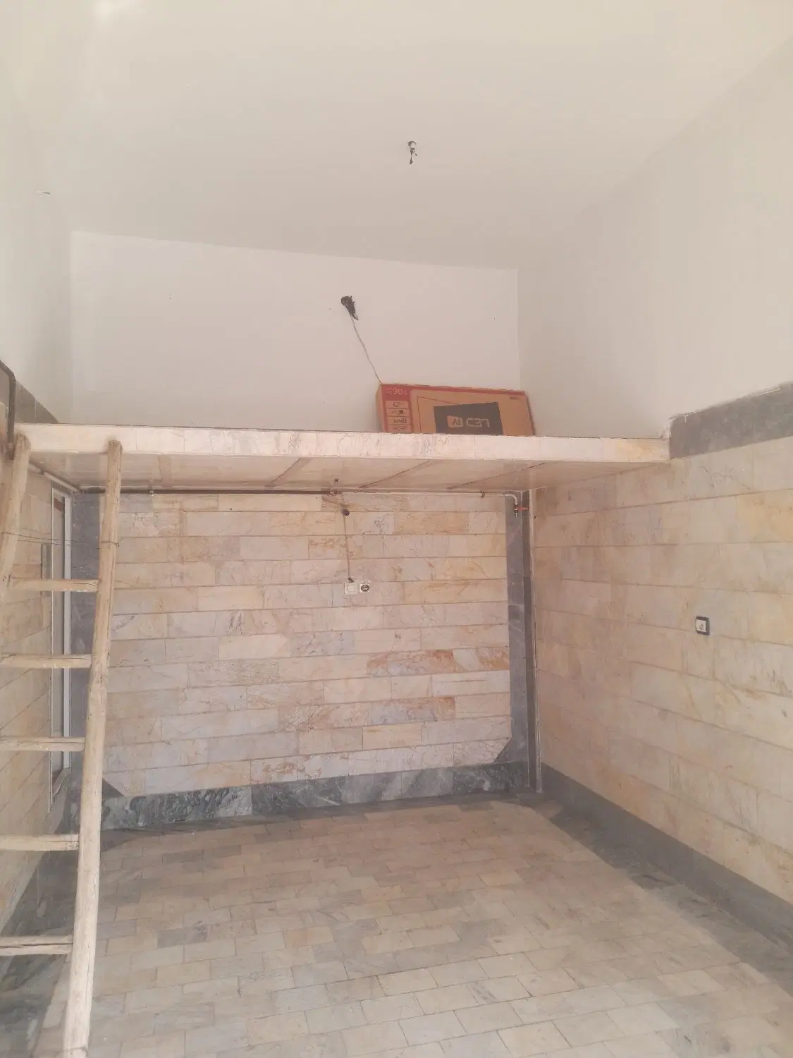 مغازه اجاره بر خیابان اصلی