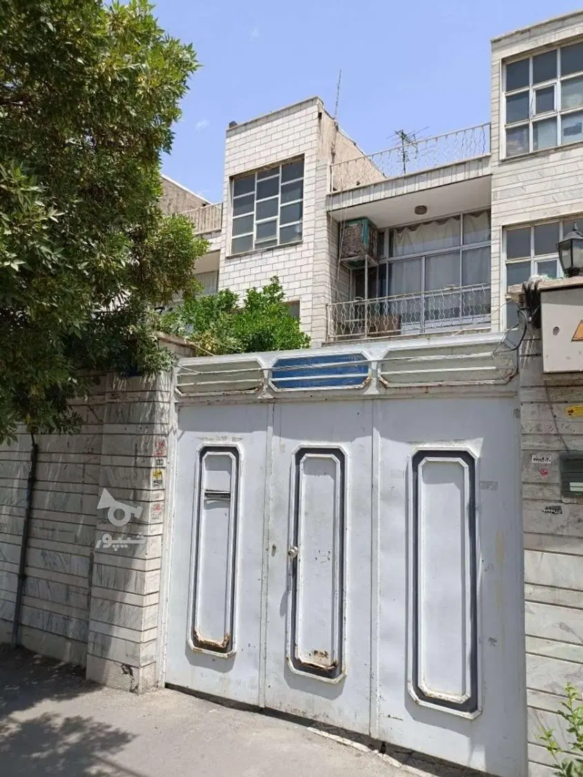 خانه کلنگی ۳ طبقه  دوطرف باز