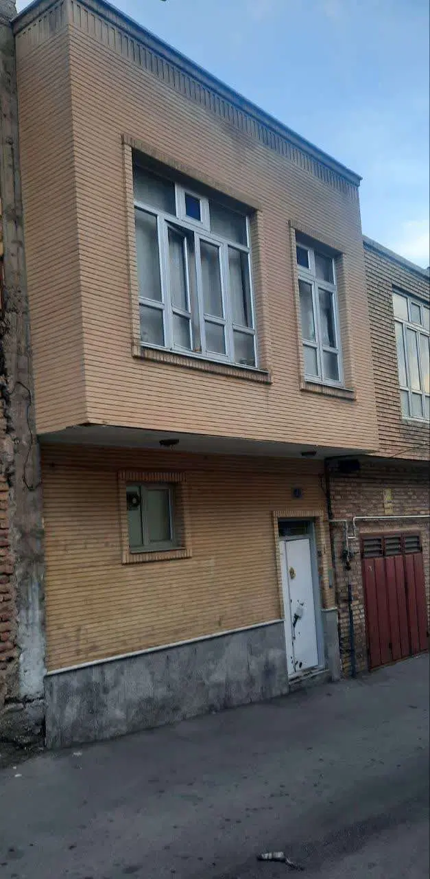 فروش حیاط