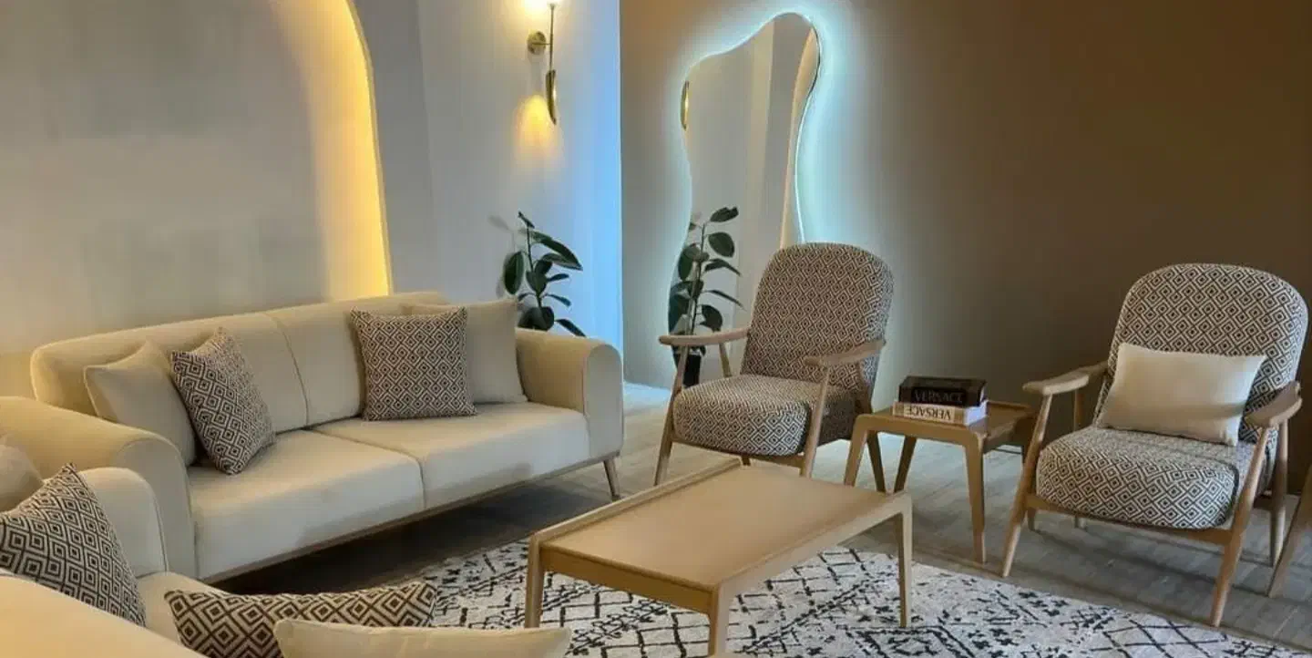 هم خونه خانم نیازمندم