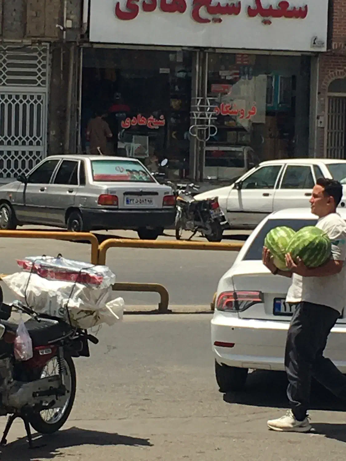 مغازه تجاری داخل گاراژ شاهپور جدید امیر کبیر