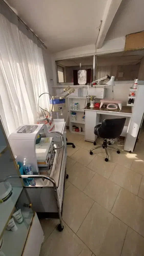 اتاق در مطب زیبایی اتاقی مجزا