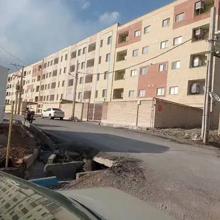 یک واحد مسکن مهر فاز دو کمالوند