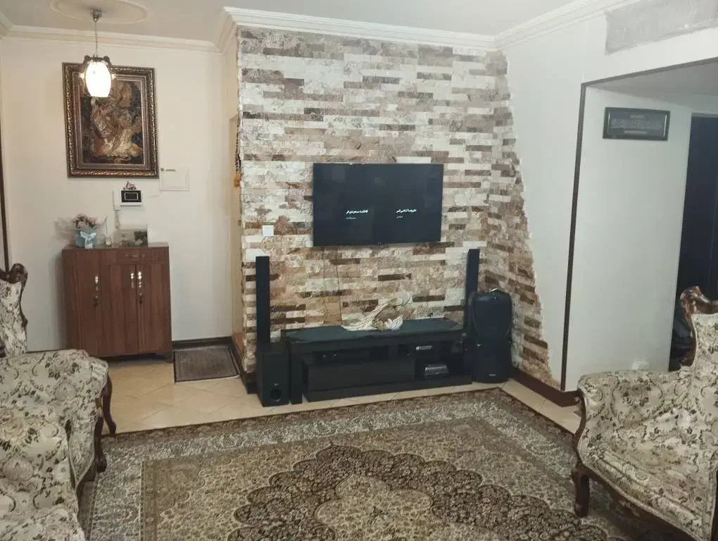 فروش آپارتمان در خیابان ویلای جنوبی شهرک ماهدیسان