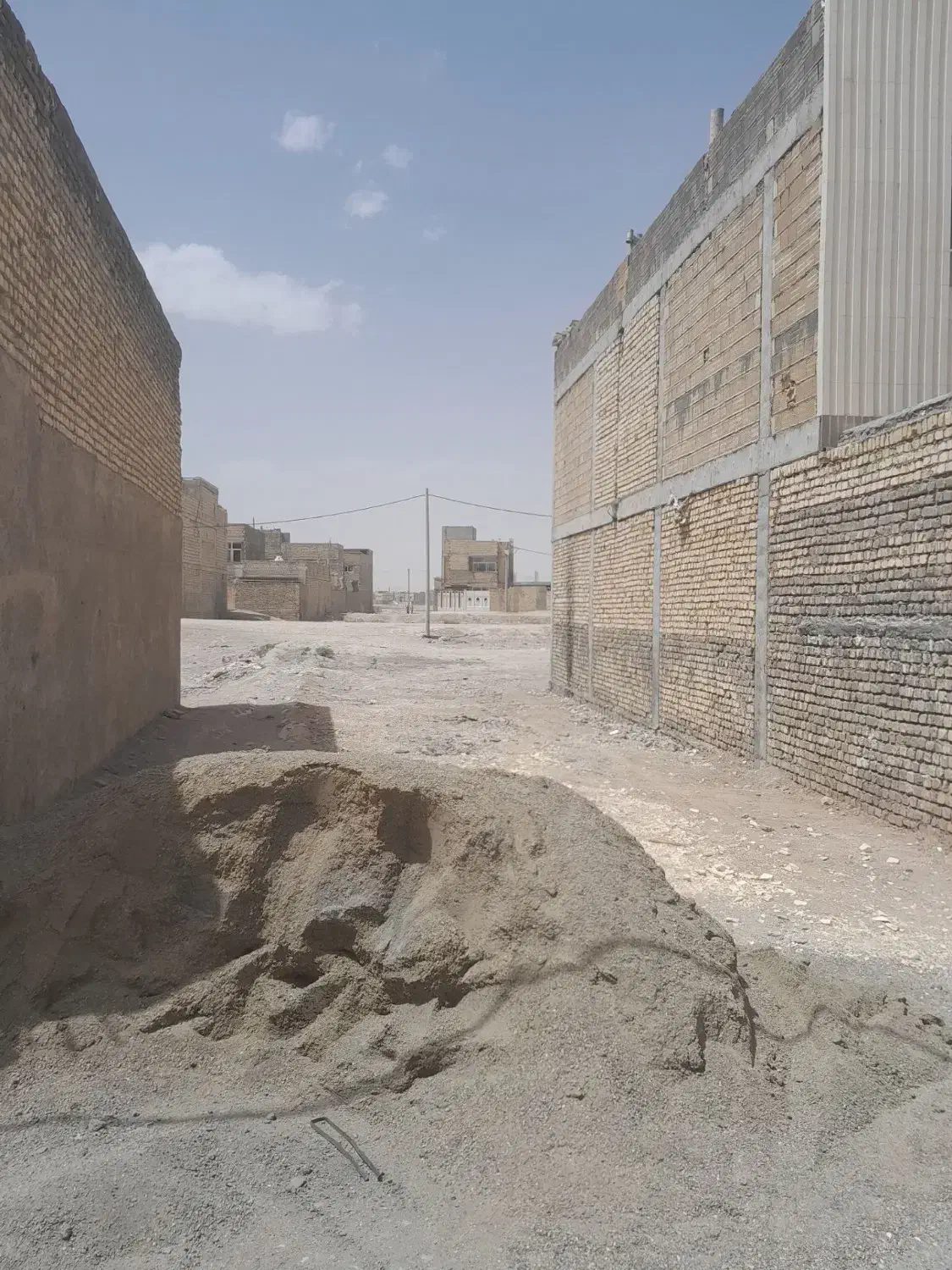 فروش زمین ارزنان