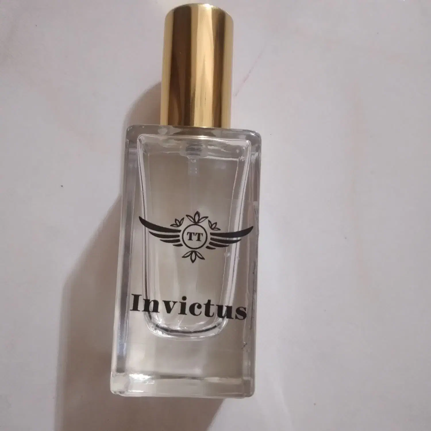 واگذار ی مغازه  عطر فروشی