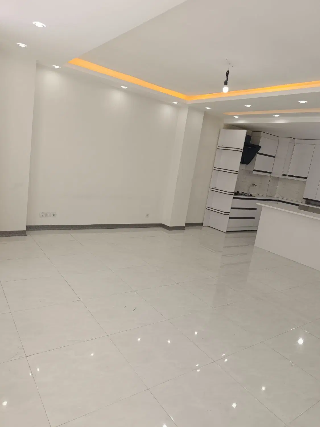 اپارتمان سه خوابه ۱۳۵متر