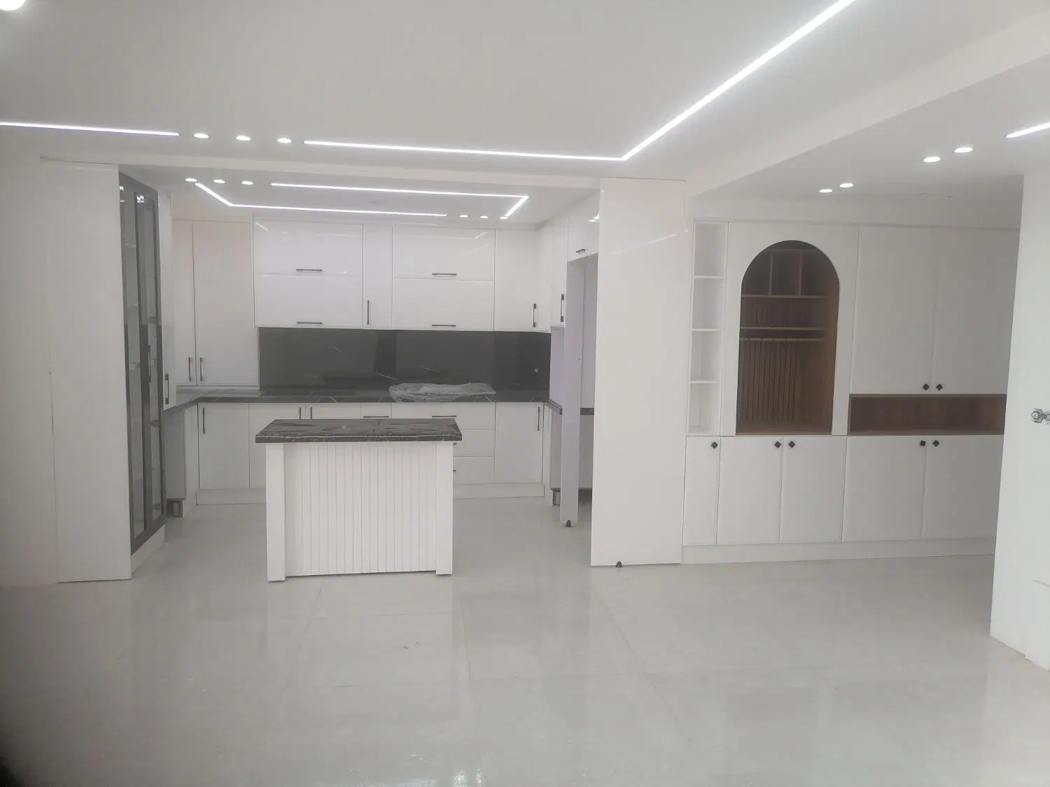 فروش آپارتمان 3 خوابه تک واحدی