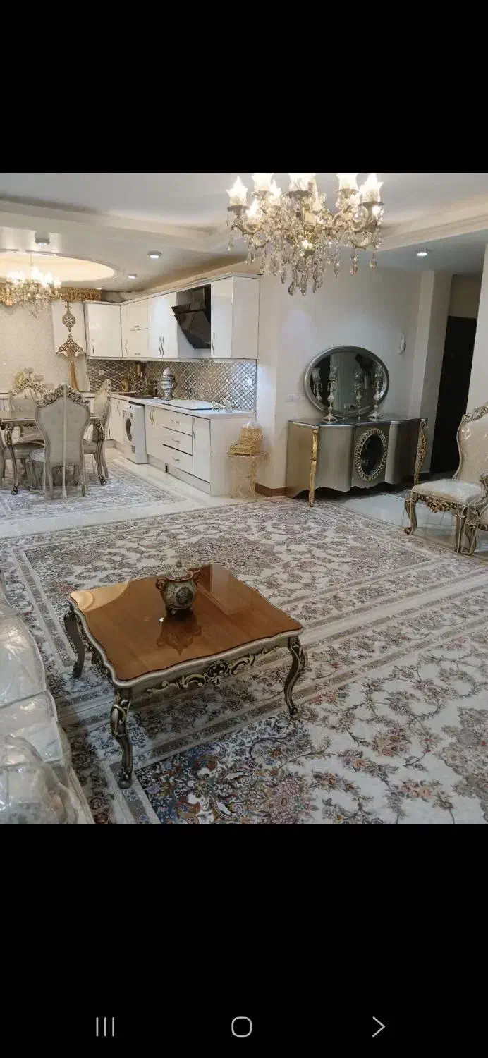 آپارتمان ۹۷متر دو خواب _پارکینگ_اسانسور_انباری