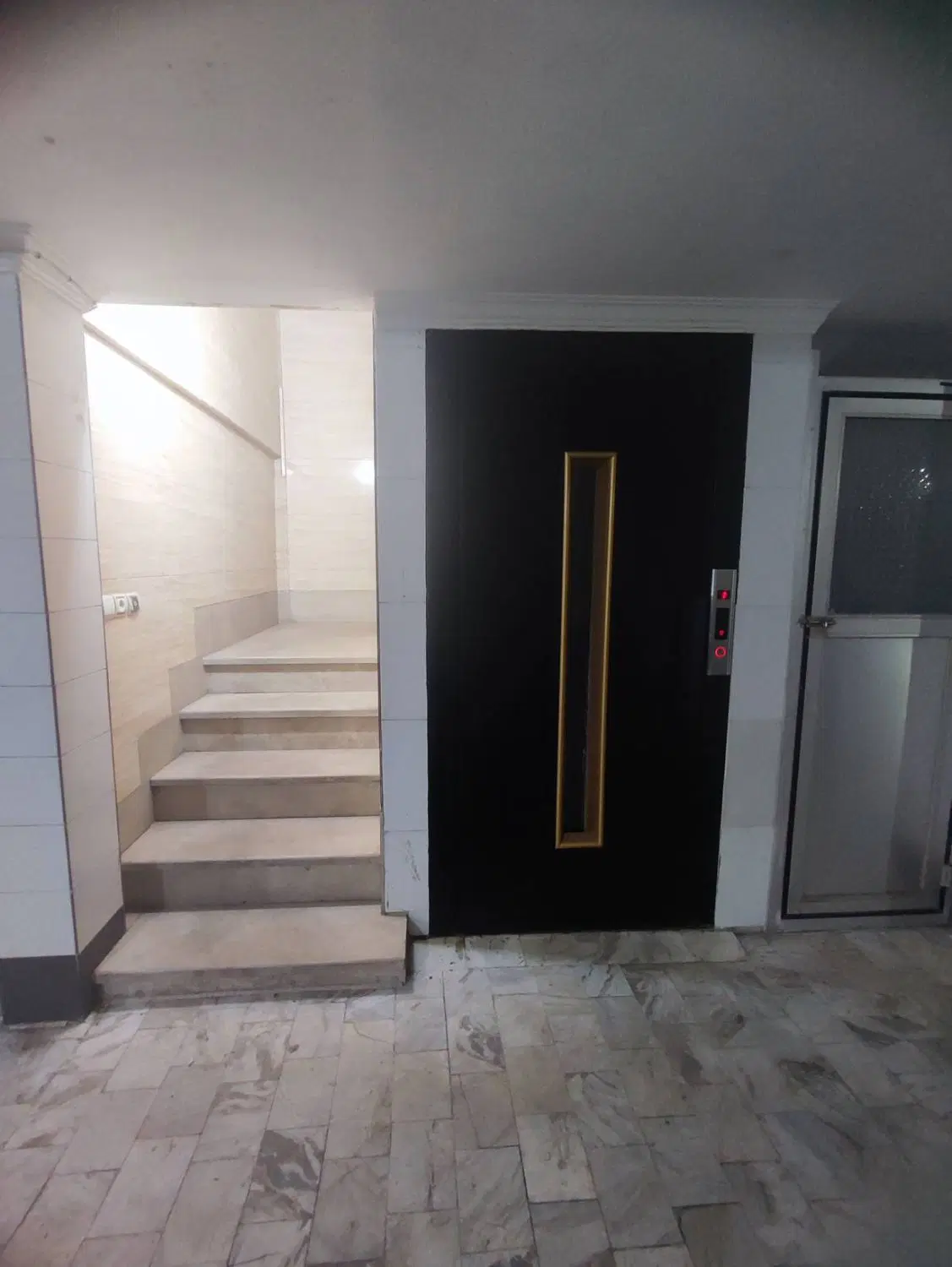 ۸۵متری دوخواب رسالت تمیز وبازسازی شده