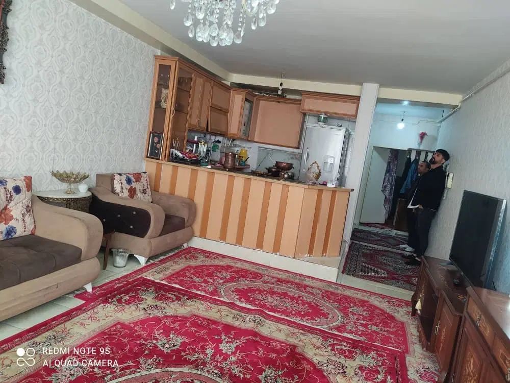 اندیشه 77متر شقایق مدرسه