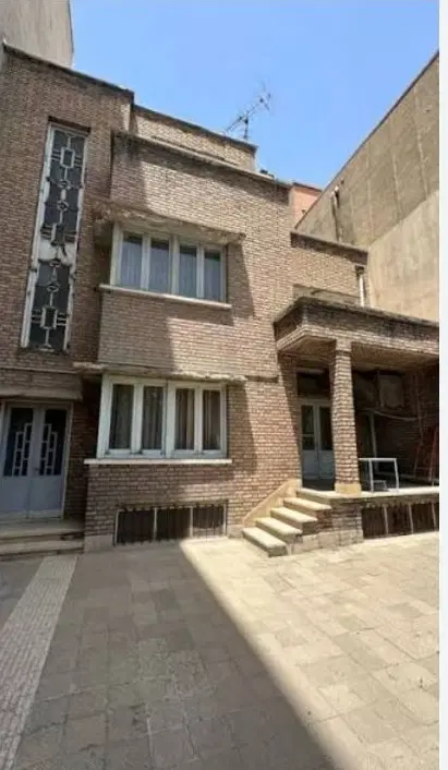 فروش خونه ویلایی۱۲۰متری