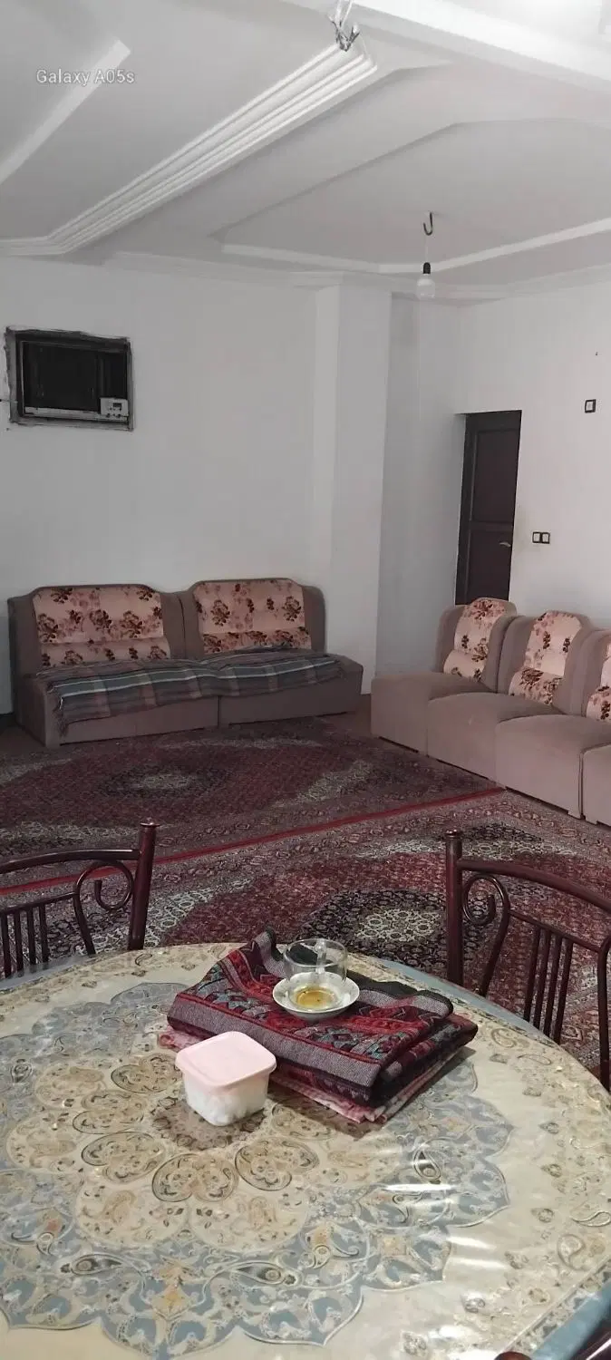 اجاره سالانه واحد ۲ خوابه مبله