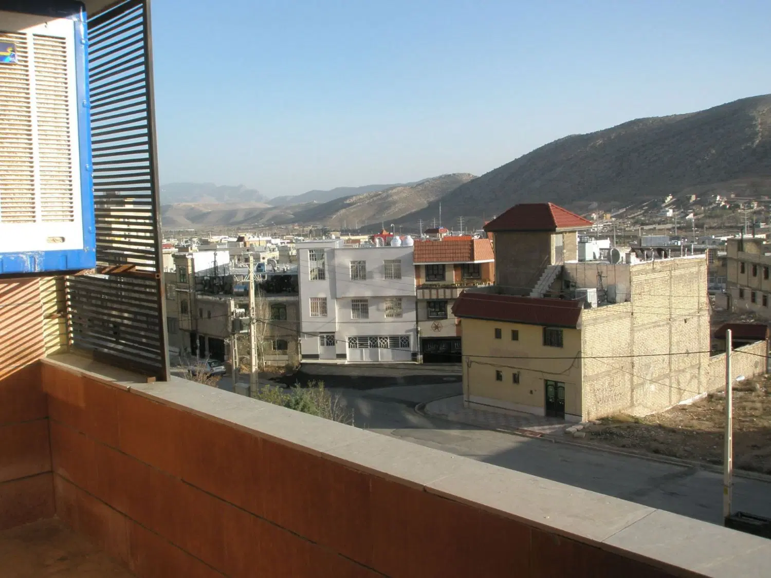 ۳ خوابه جنوبی مستردار طبقه ۲