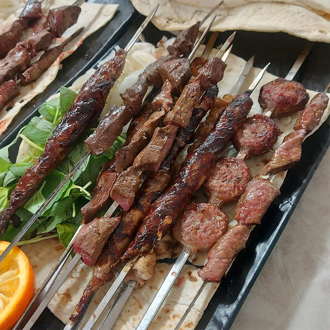 اجاره رستوران و کبابی با کلیه وسایل