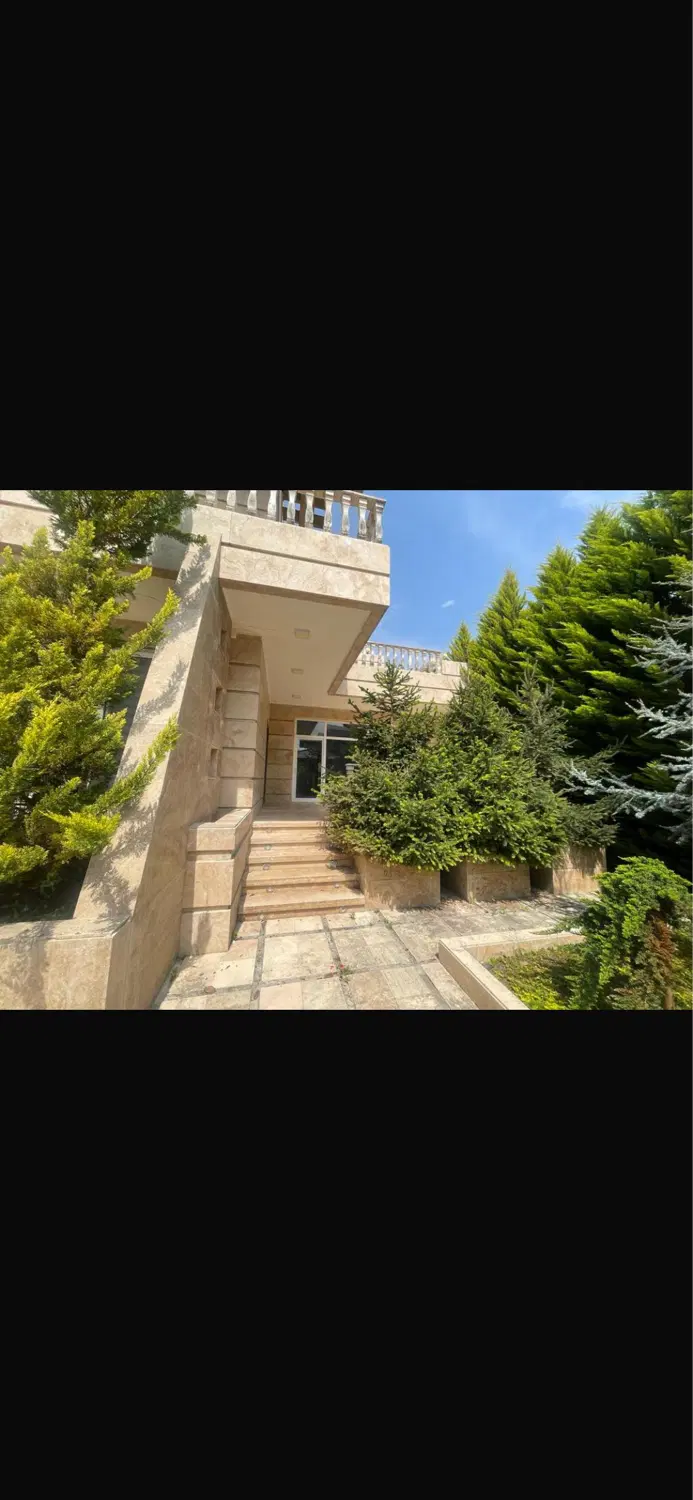 فروش ویلا ۵۰۰متری عباس اباد