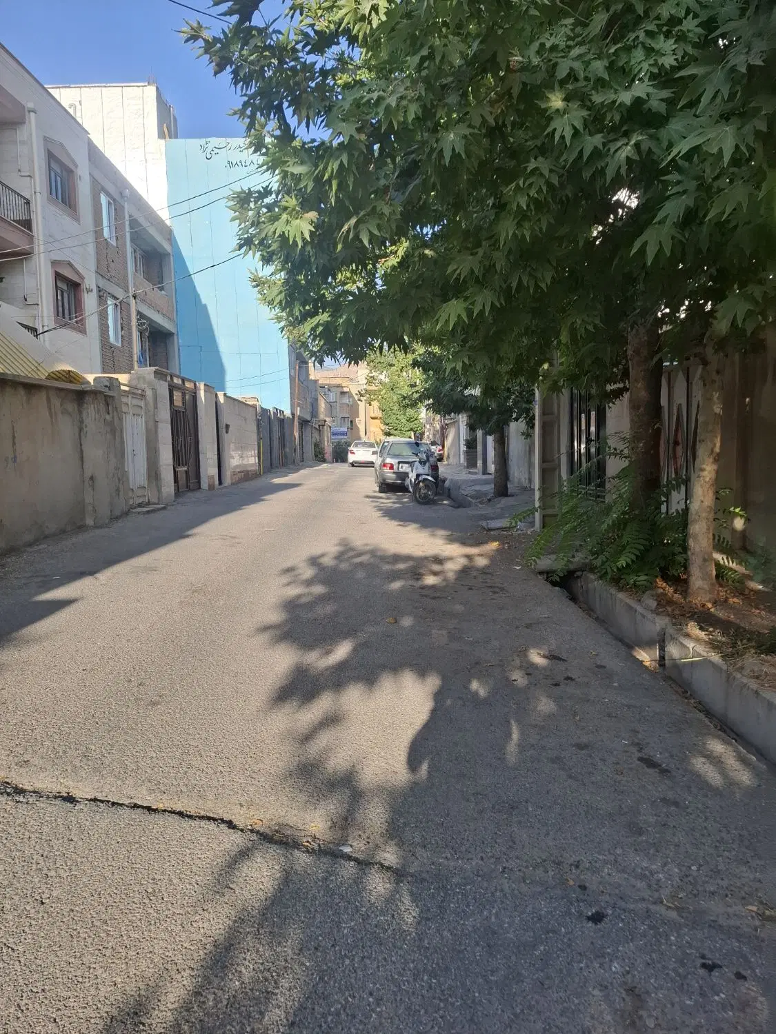 خانه ویلایی جنب اداره کل تامین اجتماعی