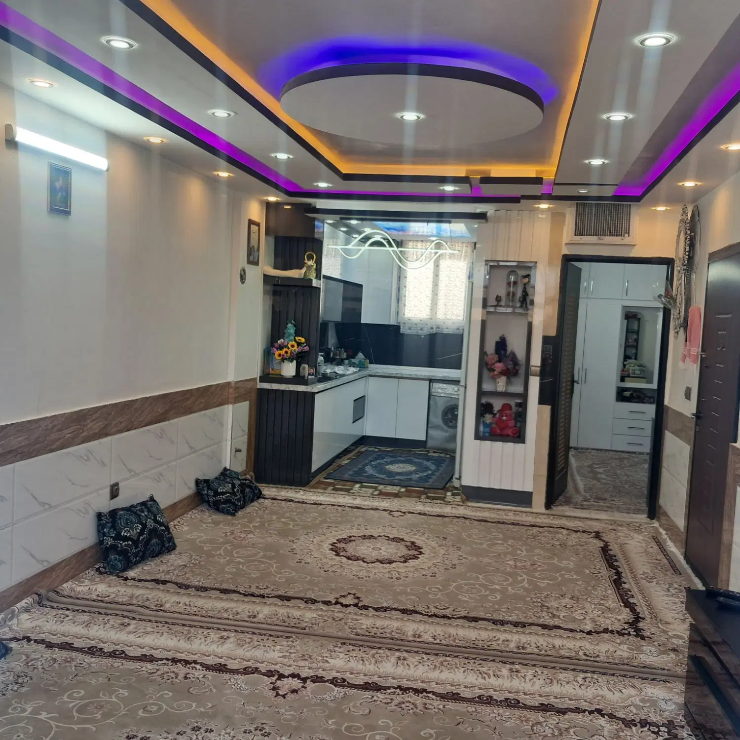 منزل دو طبقه 60 متری
