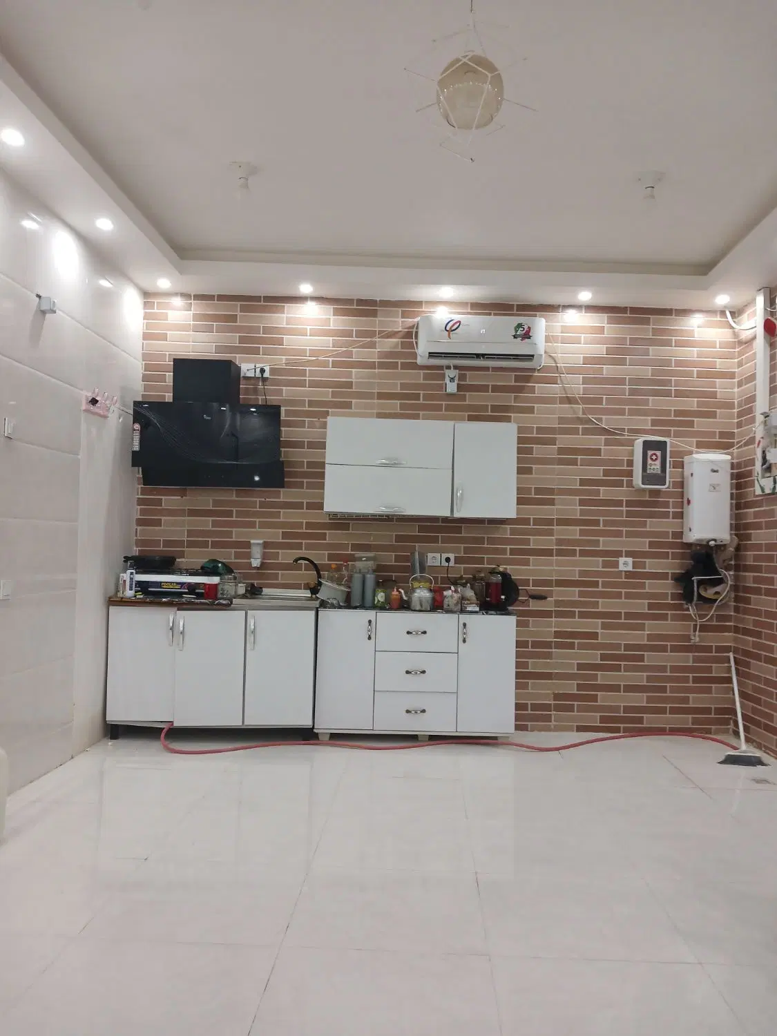 سویت ۳۴متری بندرگاه