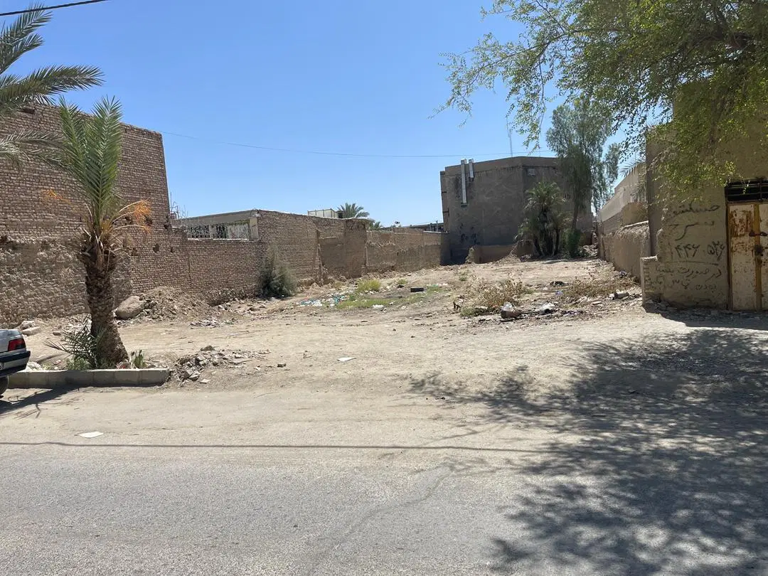 زمین تجاری پشت پاساژ آزادی 1200متر