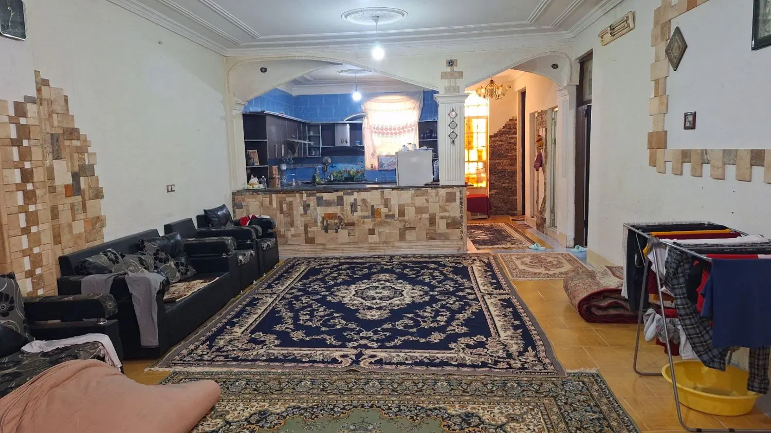 ویلایی ۱۷۰ متری همکف حیاط دار.سرتل .مهر ۵۳