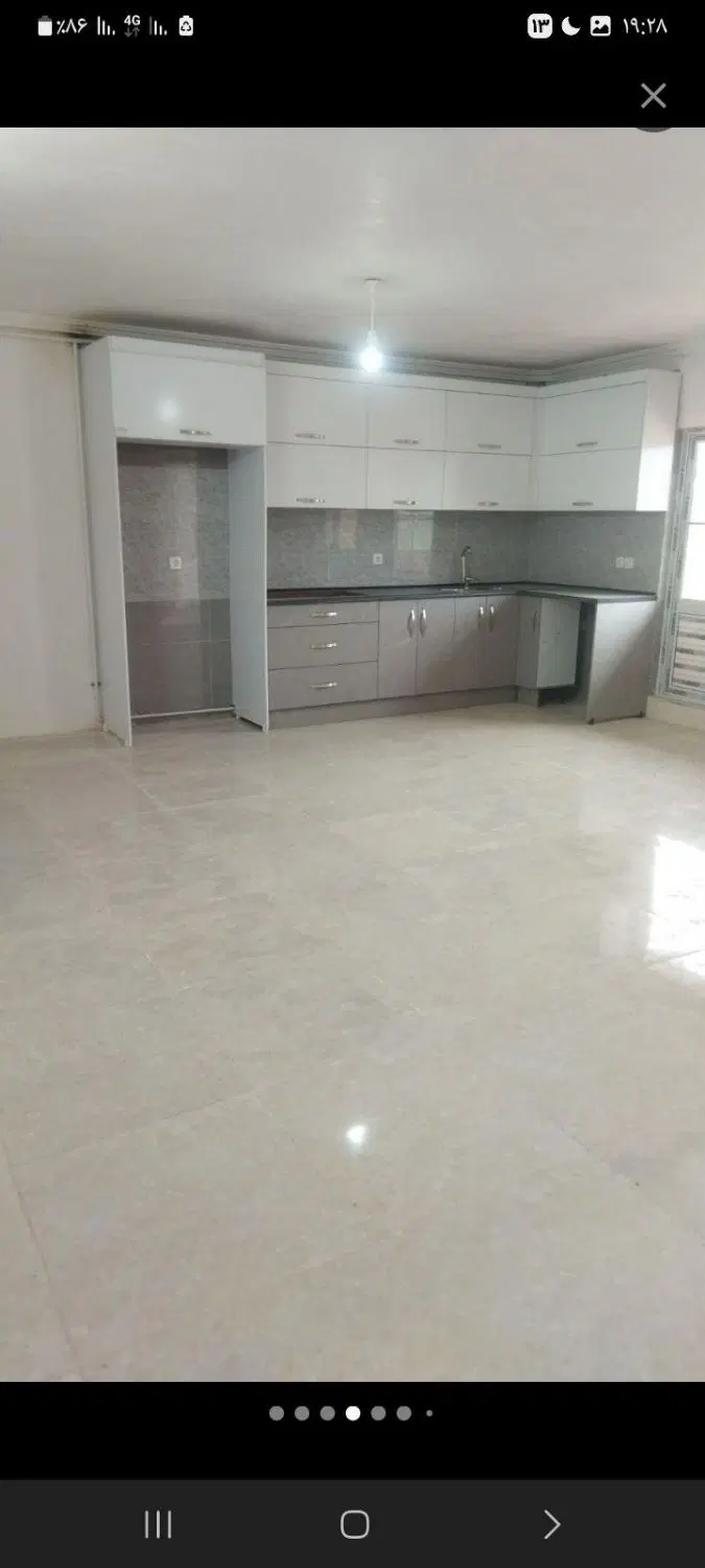 فروش خونه دو طبقه حیاط دار