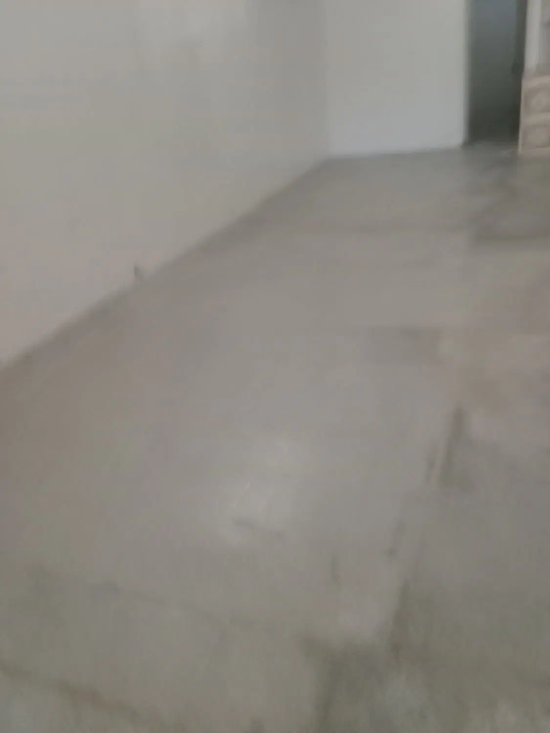 اجاره زیرزمینی صدمتری برای مسکونی وکارکاه انبار