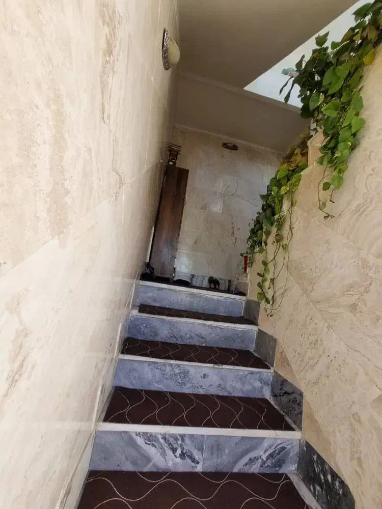 منزل دو طبقه دربست 850میلیون رهن کامل