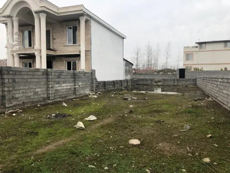 ۳۴۵ متر زمین مسکونی با ۴۰۰ متر پروانه ساخت