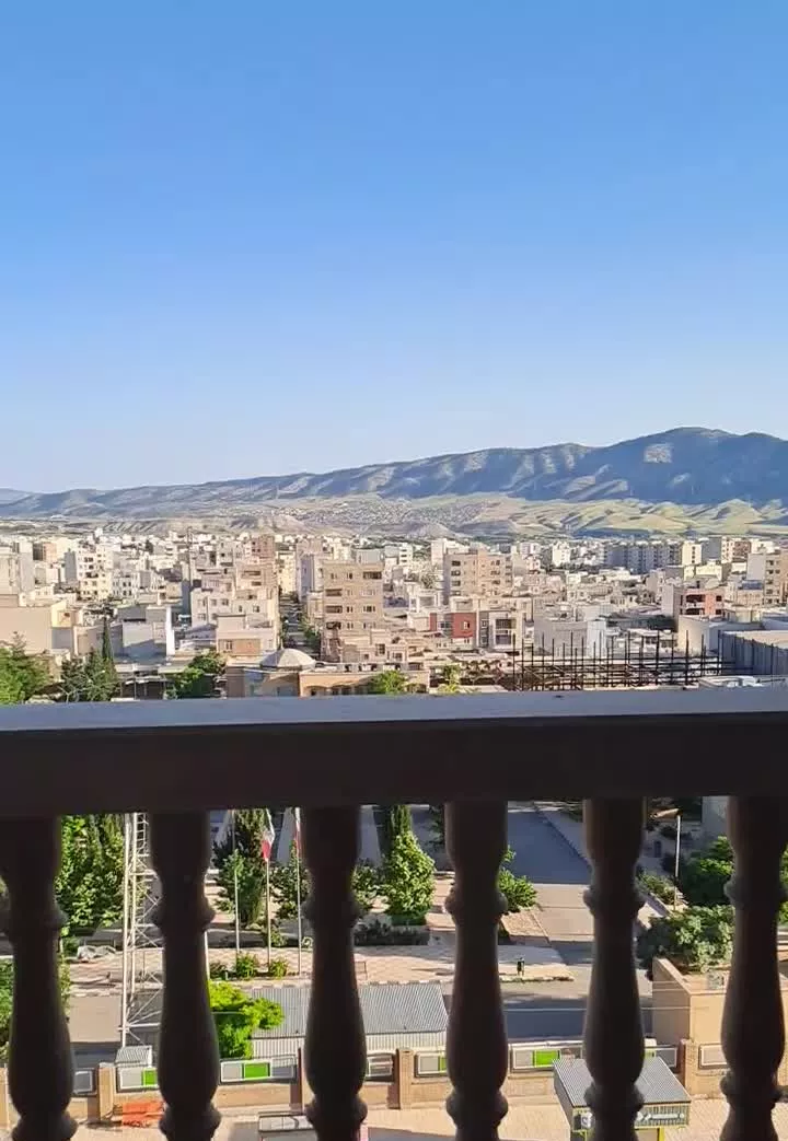 فروش واحد ۲۴۰ متری