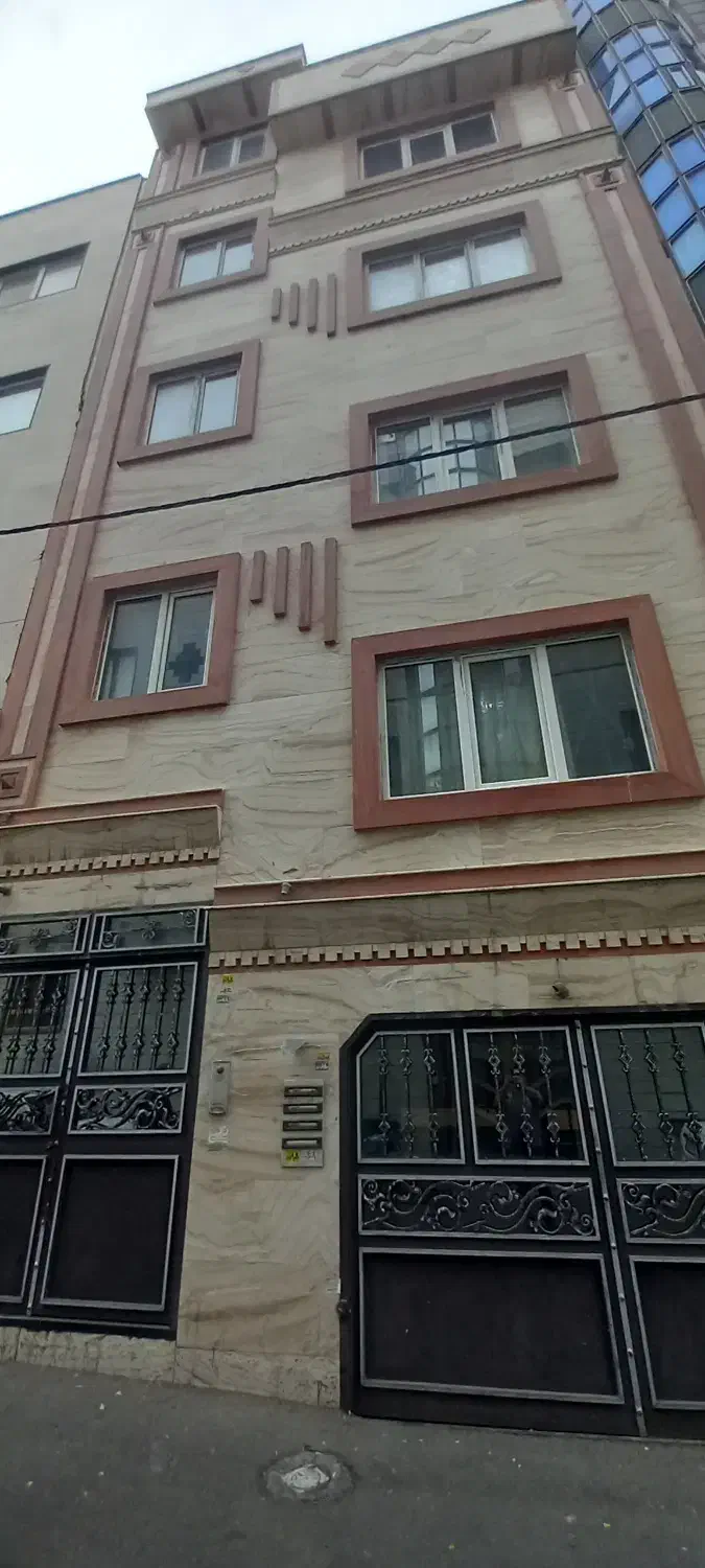 ۴۰ متر طبقه۳
