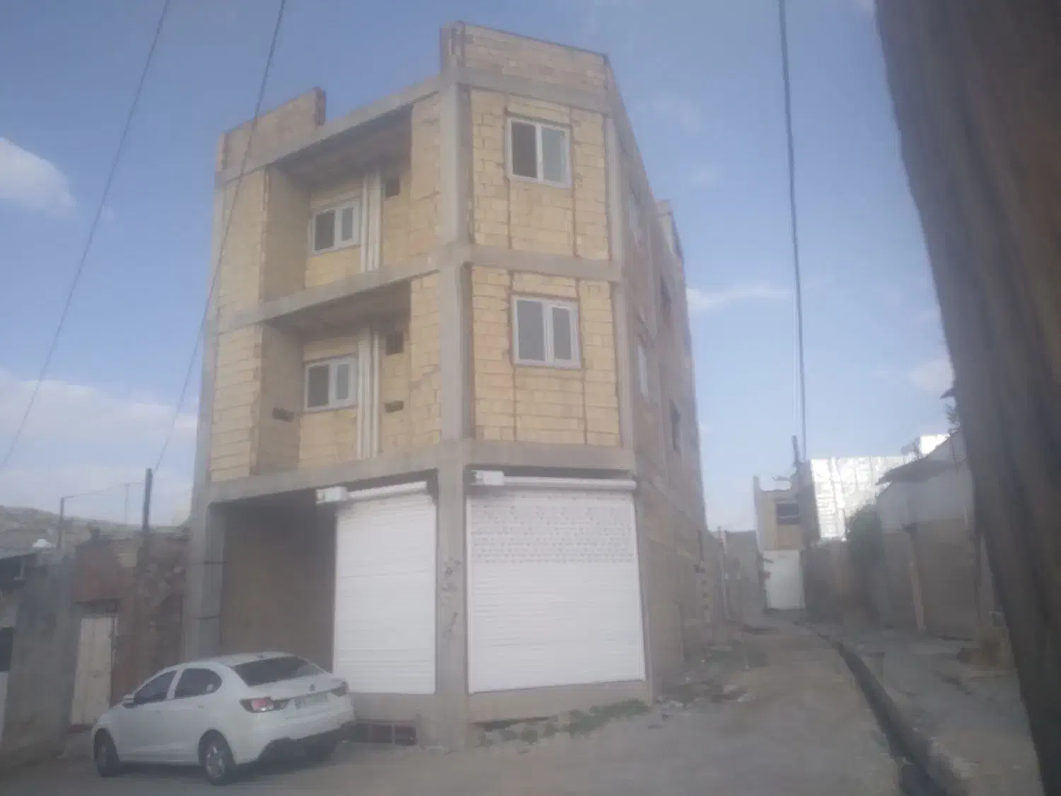 فروش ساختمان مسکونی تجاری سردونبش گچساران