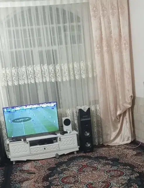 خانه۱۲۰متر(۲طبقه،دربست)چوب بری     اول خ کاشانی