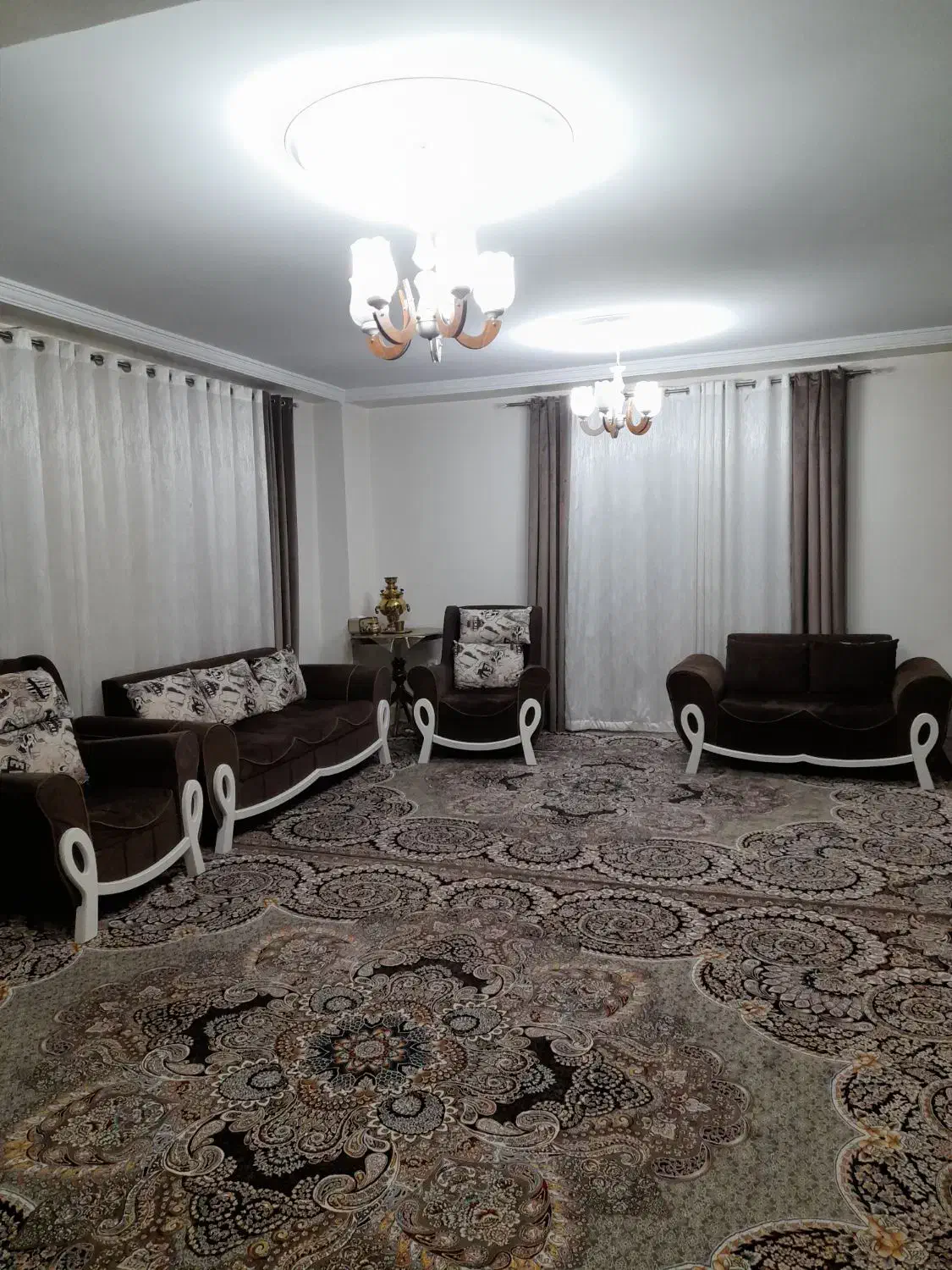 آپارتمان ۸۳ متر دونبش