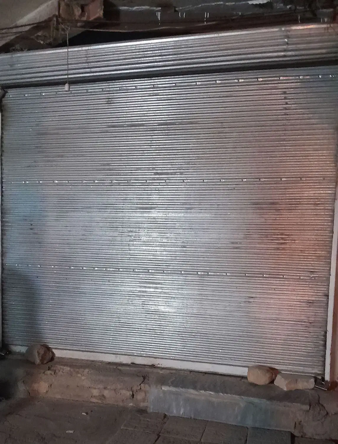 اجاره مغازه نبش خیابان هفت تیر