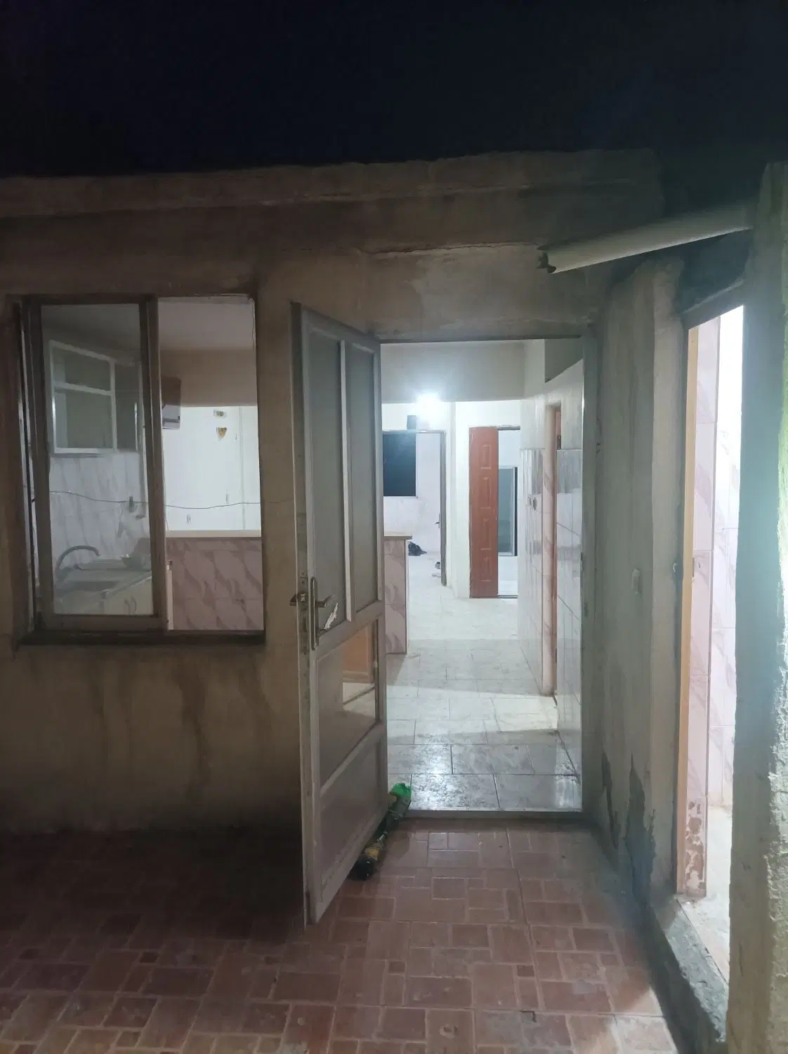 منزل مسکونی توس  شکری  نوید