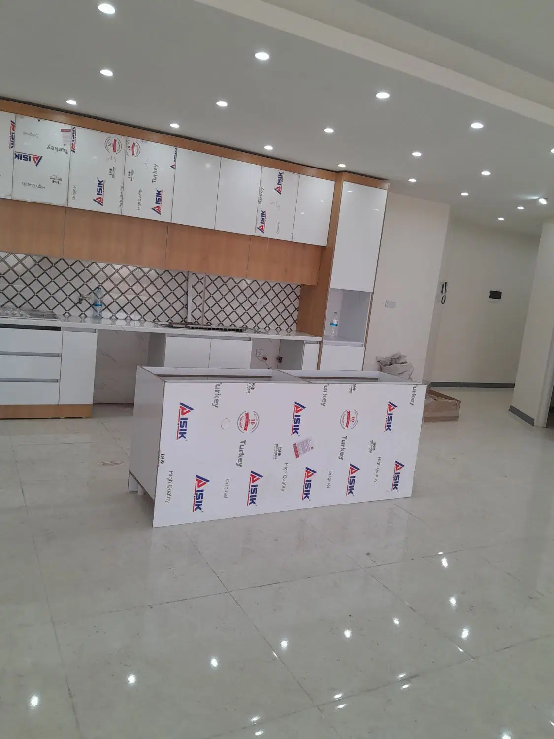 اجاره ۱۶۵متری نوساز فاز۱ اندیشه