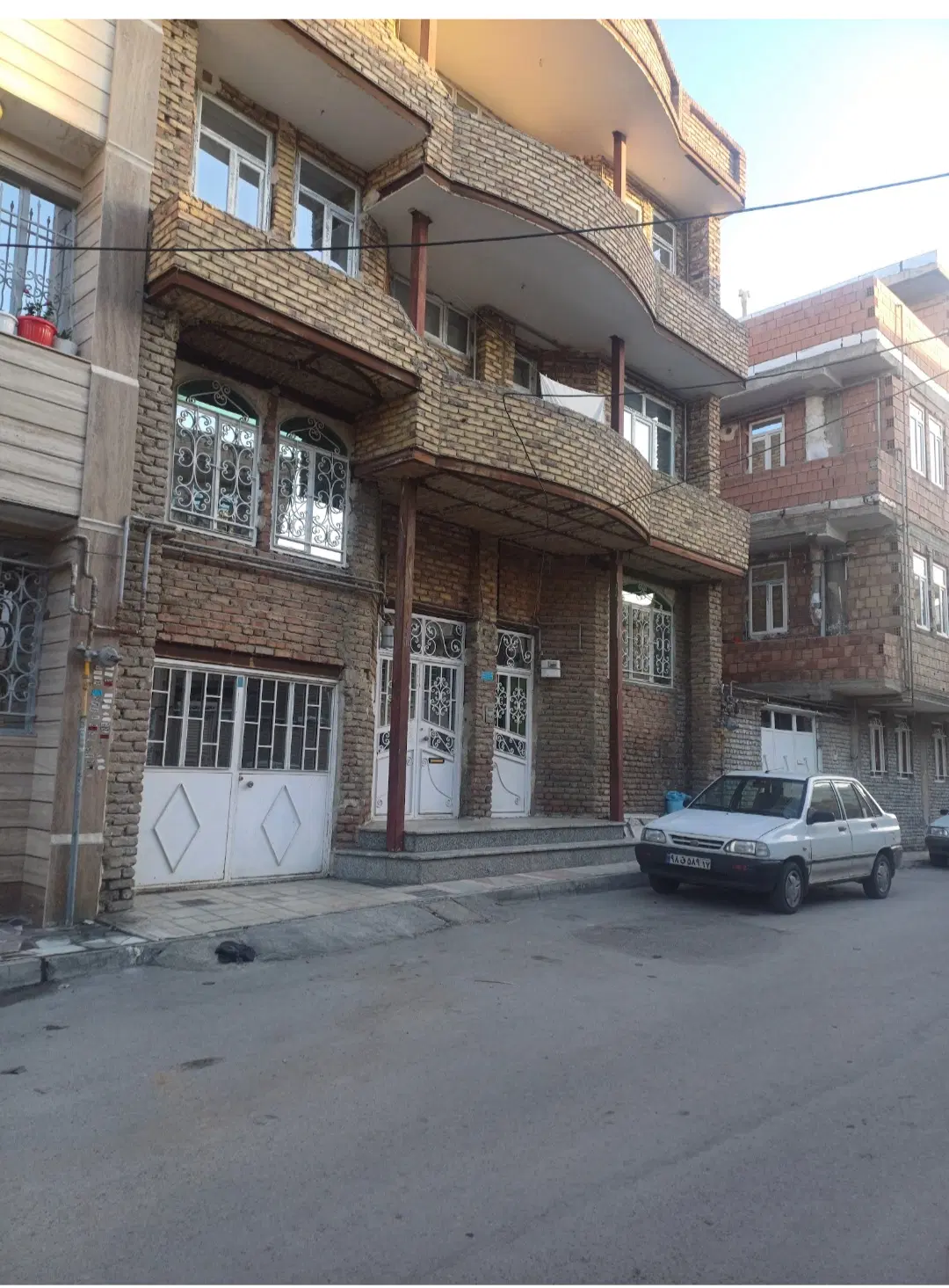 خانه اجاره ای فلکه ابیاری شهرک فجر
