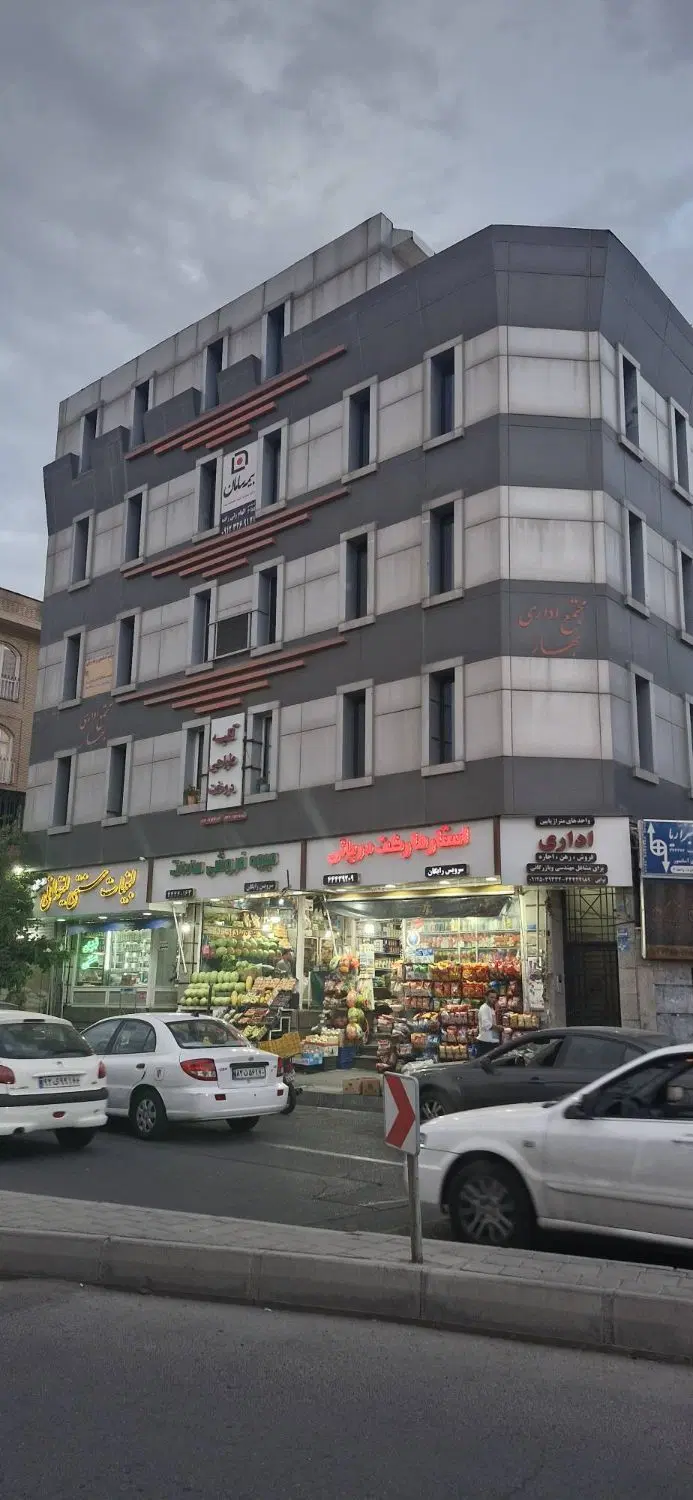 اجاره مغازه ۵۰متر پونک