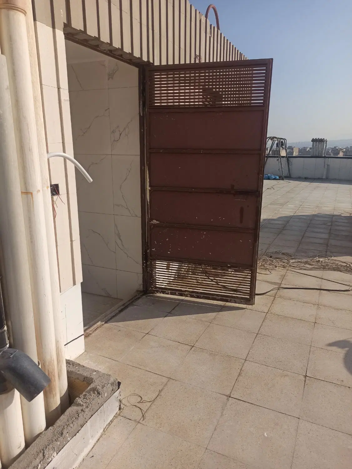 اجاره کارگاه جاده فرودگاه کانال نوربخش توافقی