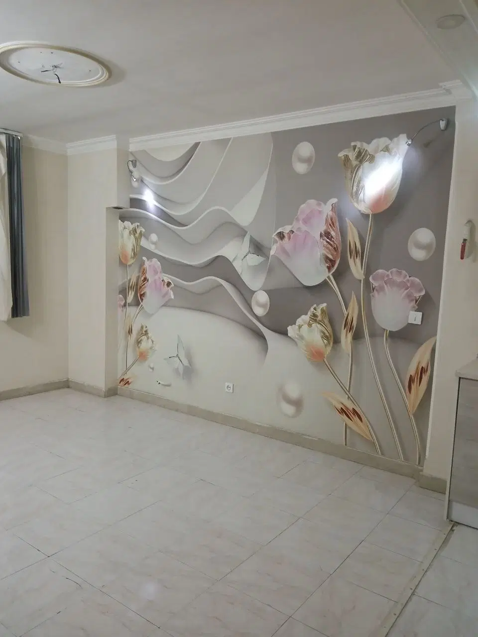 ۴۵متری_ خ عادلی (تک واحدی_ با پارکینگ )