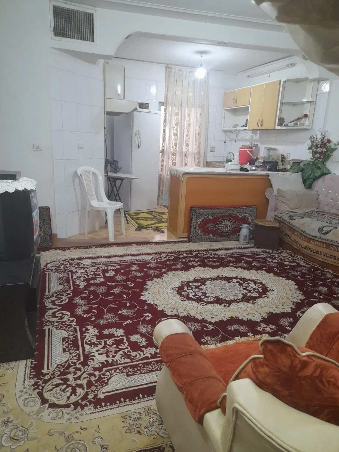 یک واحد آپارتمان ۵۰متری همکف