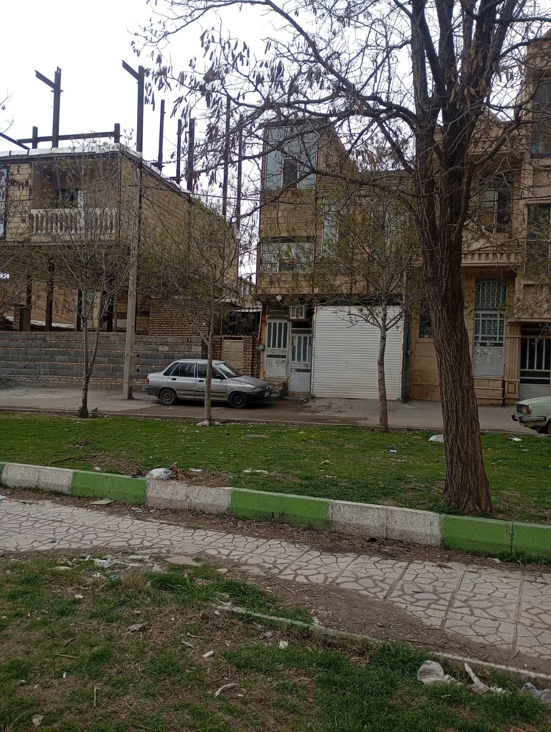خانه دو طبقه 55متری بلوار زکریای رازی