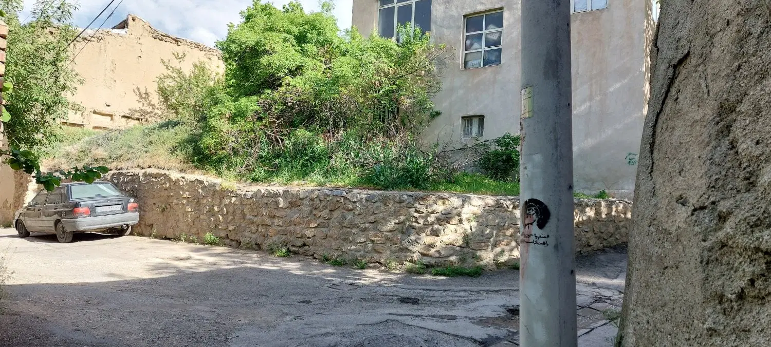 زمین مسکونی نزدیک سرچشمه خوانسار