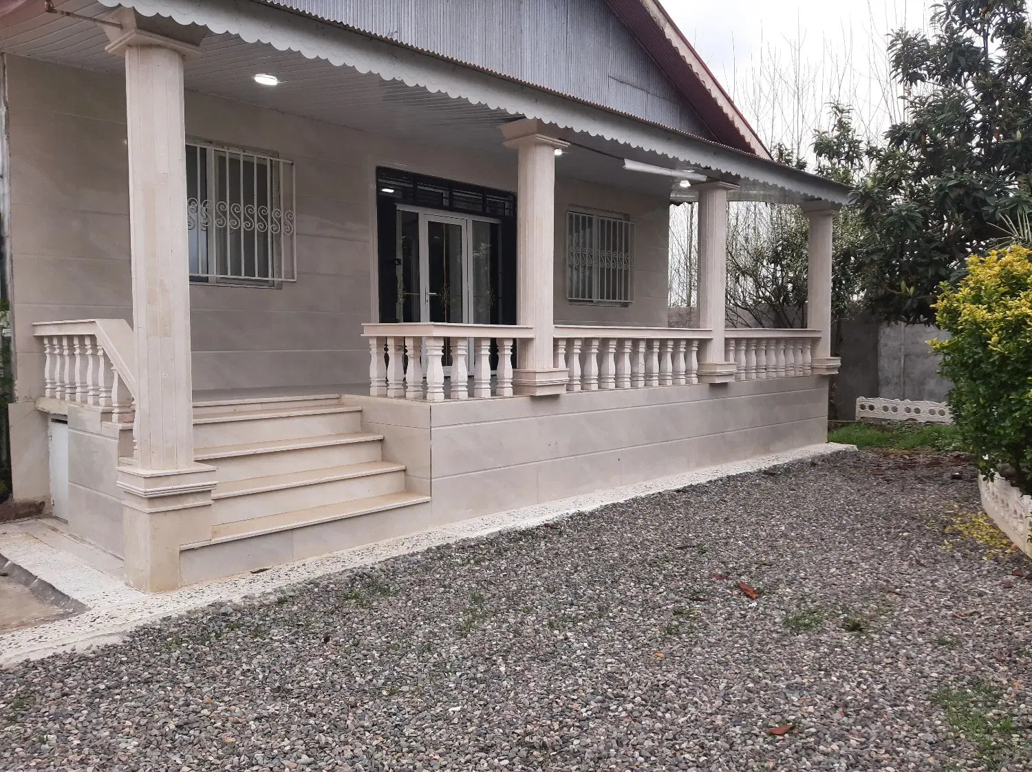 باغ ویلا در متراژ ۱۳۲۰ روستای زرکام