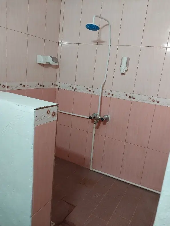 یک خانه یک خوابه جنوبی پارکینگ ندارد