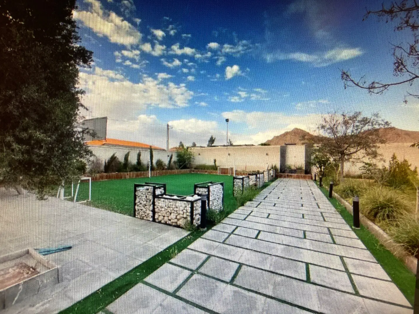 باغ ویلای ۲۰۰۰ متری فول امکانات زردنجان