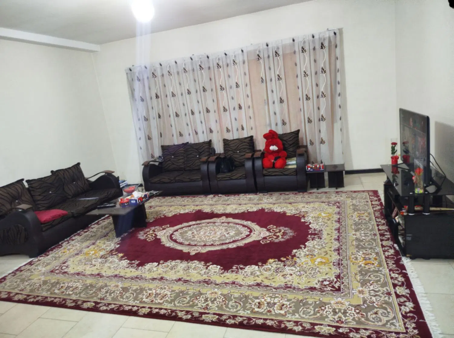۷۸ متری دو خواب _ فول + بالکن _ خوش نقشه _ غرق نور
